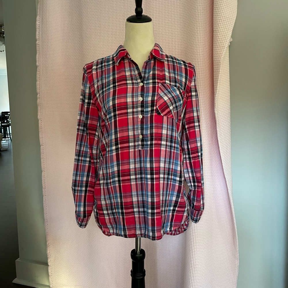 TALBOTS Pink and blue plaid blouse size XS.